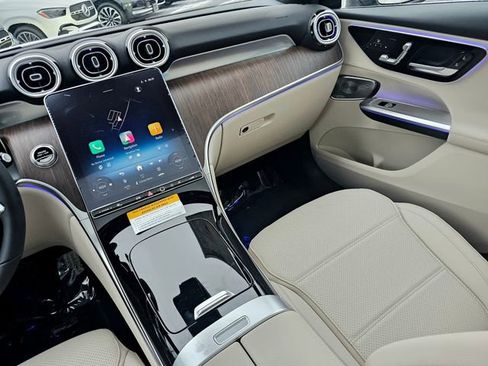 New 2026 Mercedes-Benz GLC 300 4MATIC image 32