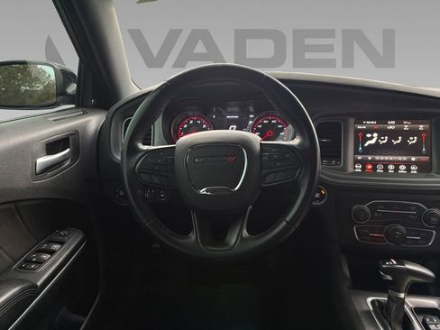 Used 2023 Dodge Charger SXT image 11