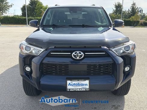 Used 2023 Toyota 4Runner SR5 Premium w/ Moonroof Package AWD/4WD image 2