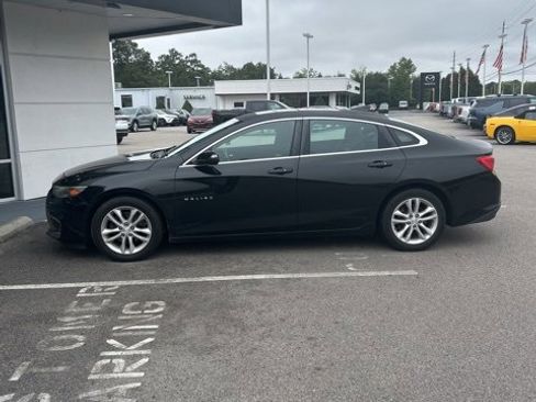Used 2016 Chevrolet Malibu LT image 4