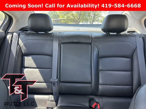 Used 2017 Chevrolet Cruze Premier FWD image 8