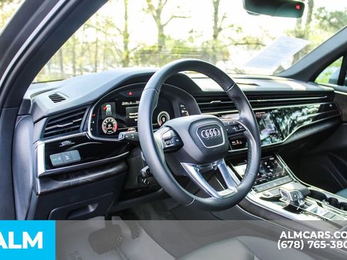 Used 2021 Audi Q7 3.0T Premium w/ Convenience Package AWD/4WD image 32