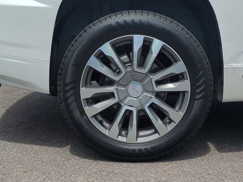 Used 2017 GMC Terrain Denali AWD/4WD image 41