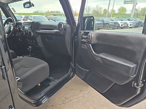 Used 2013 Jeep Wrangler Unlimited Sport AWD/4WD image 64