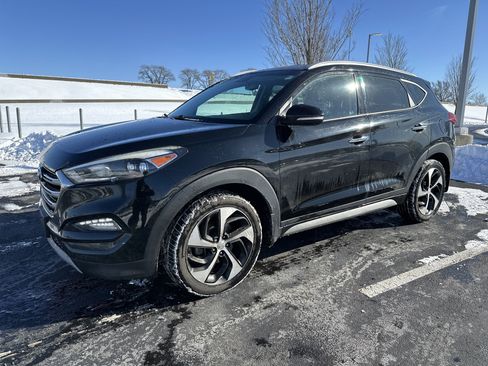 Used 2017 Hyundai Tucson Limited w/ Cargo Package image 5