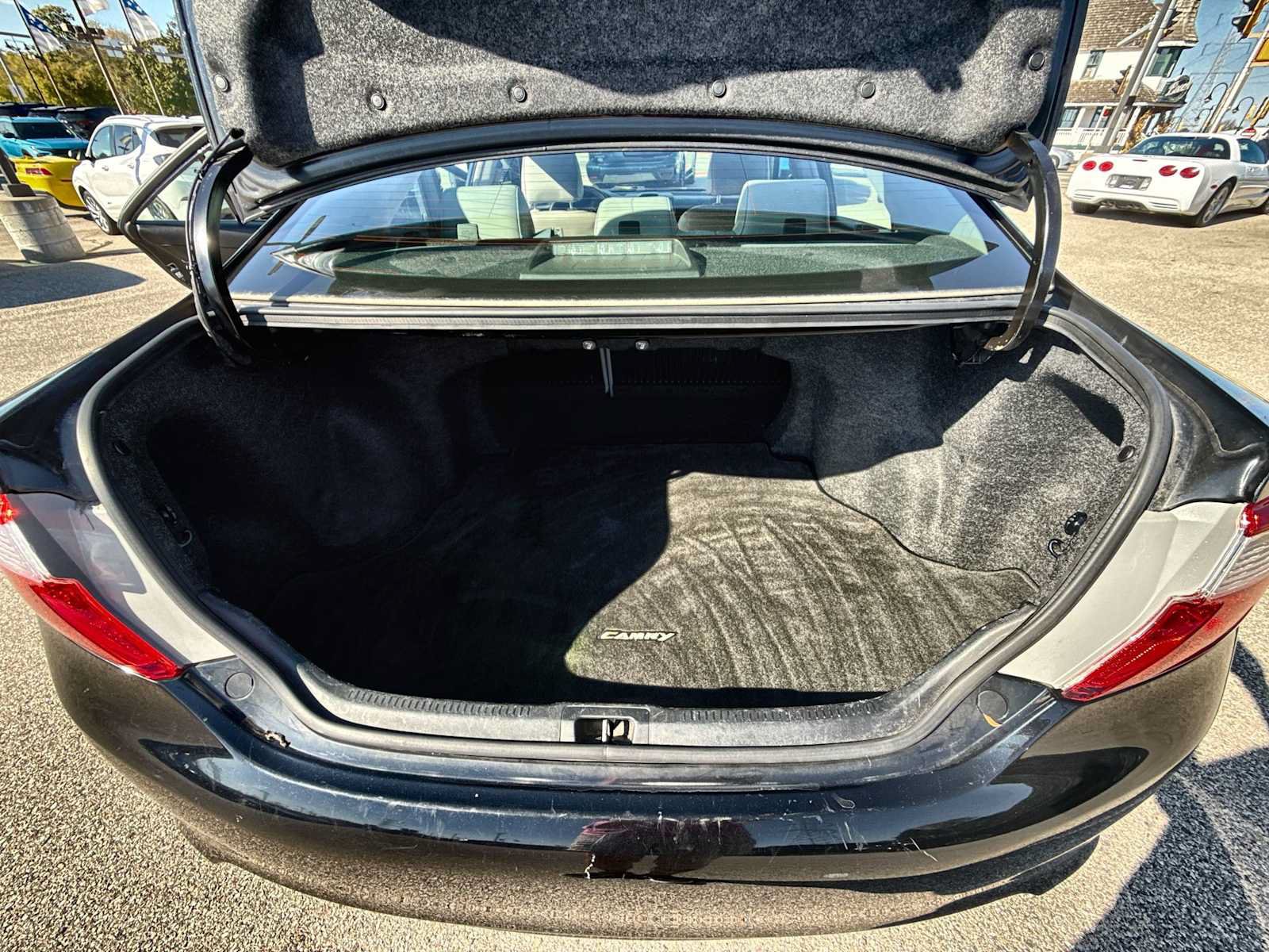 Used 2013 Toyota Camry XLE FWD image 24