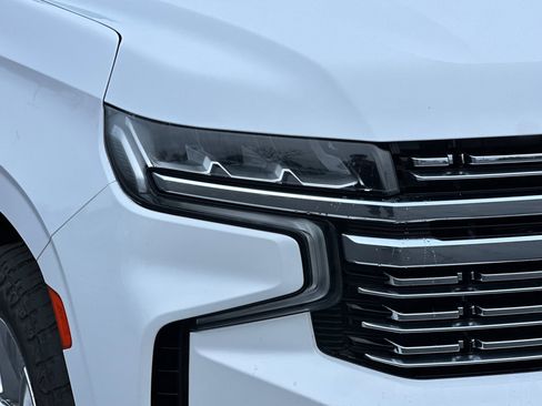 Used 2022 Chevrolet Suburban Premier image 48
