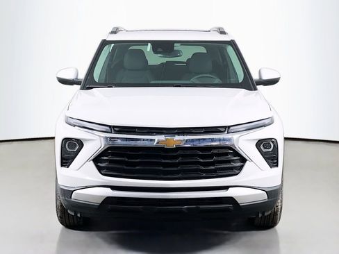 New 2026 Chevrolet TrailBlazer LT w/ Convenience Package image 2
