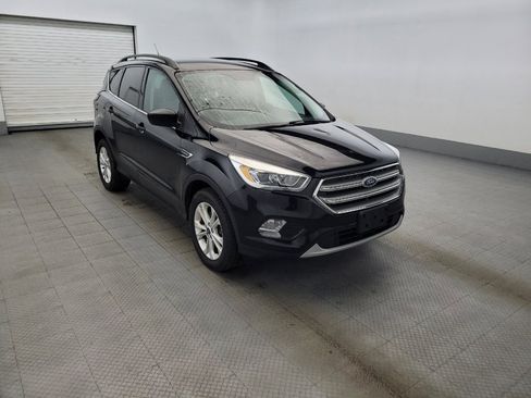 Used 2017 Ford Escape SE w/ Equipment Group 201A AWD/4WD image 13