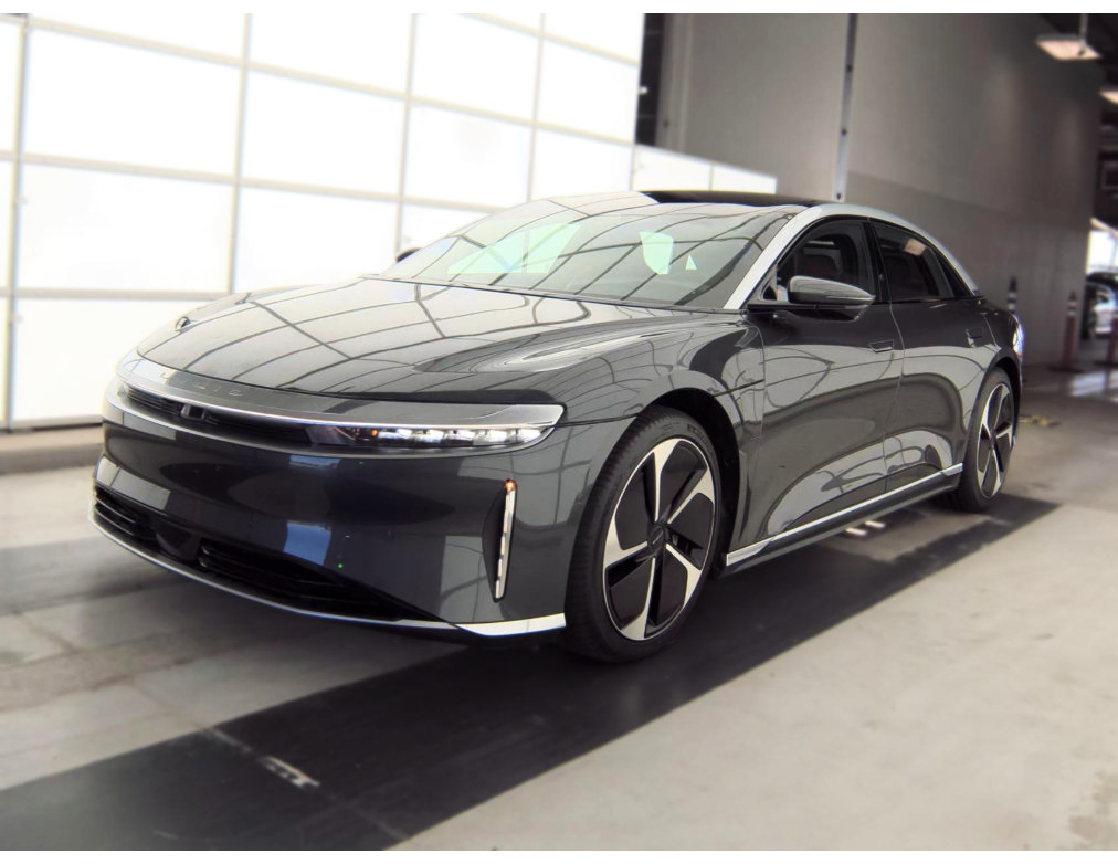 Used 2023 Lucid Air Touring AWD/4WD image 2
