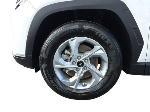 Used 2024 Hyundai Tucson SE AWD/4WD image 30