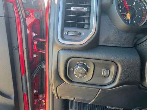 New 2026 RAM 2500 Big Horn AWD/4WD image 13