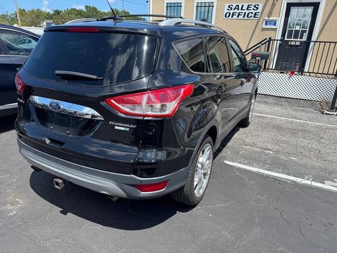 Used 2015 Ford Escape Titanium w/ Equipment Group 301A AWD/4WD image 8