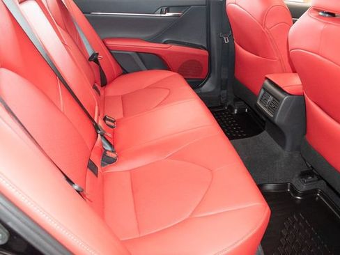 Used 2019 Toyota Camry XSE FWD image 12