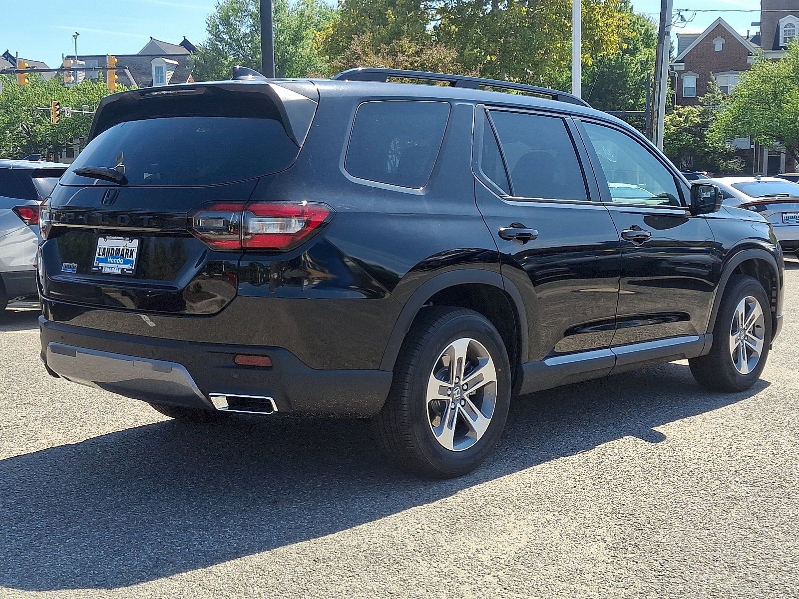 New 2026 Honda Pilot EX-L image 3