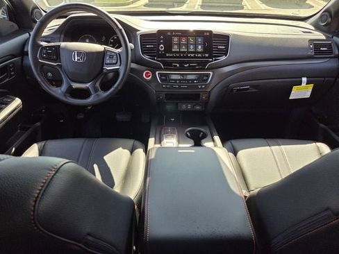 Certified 2025 Honda Ridgeline TrailSport+ image 12