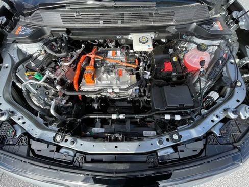 New 2026 Chevrolet Equinox EV LT w/ LPO, Tech Bronze Package FWD image 11