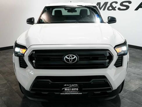 Used 2024 Toyota Tacoma SR RWD image 6