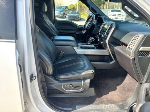 Used 2016 Ford F150 Platinum w/ Equipment Group 701A Luxury image 17