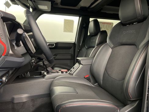 New 2025 Ford Bronco Raptor image 33