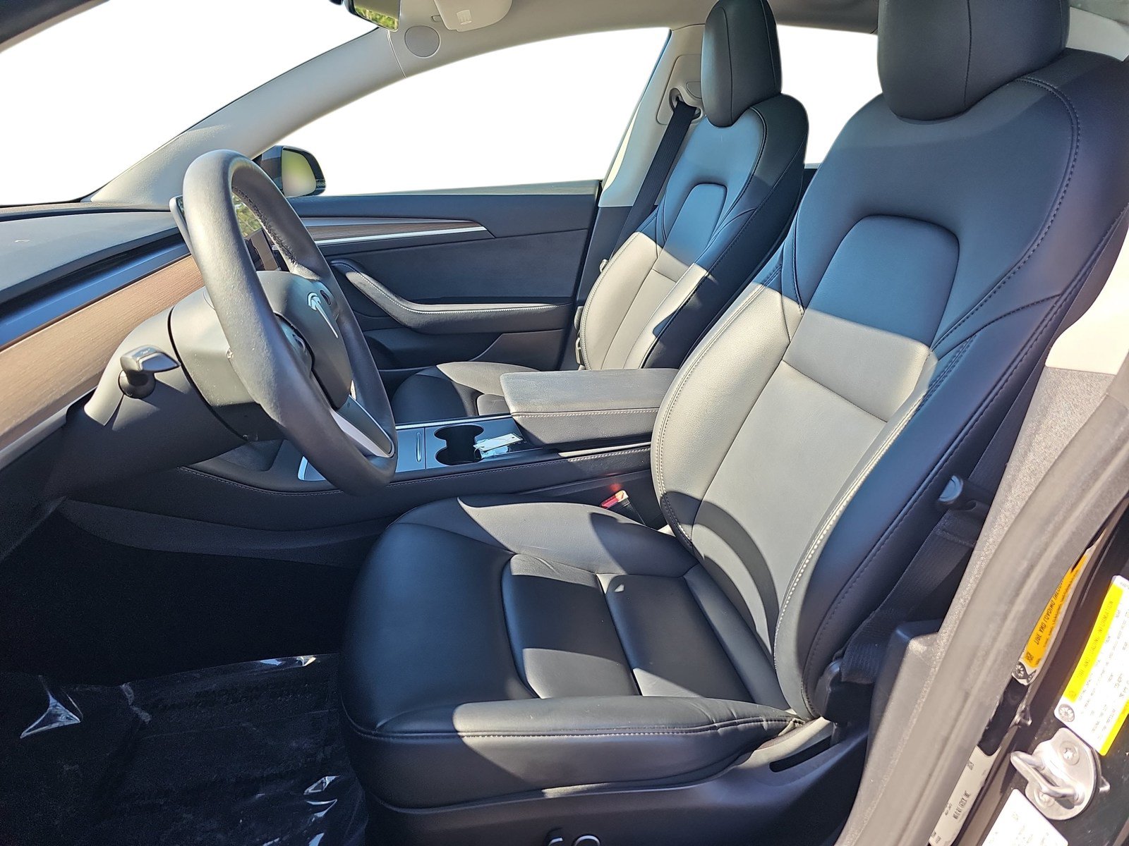 Used 2023 Tesla Model 3 Standard Range RWD image 12