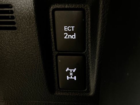 Used 2023 Lexus GX 460 Premium AWD/4WD image 23