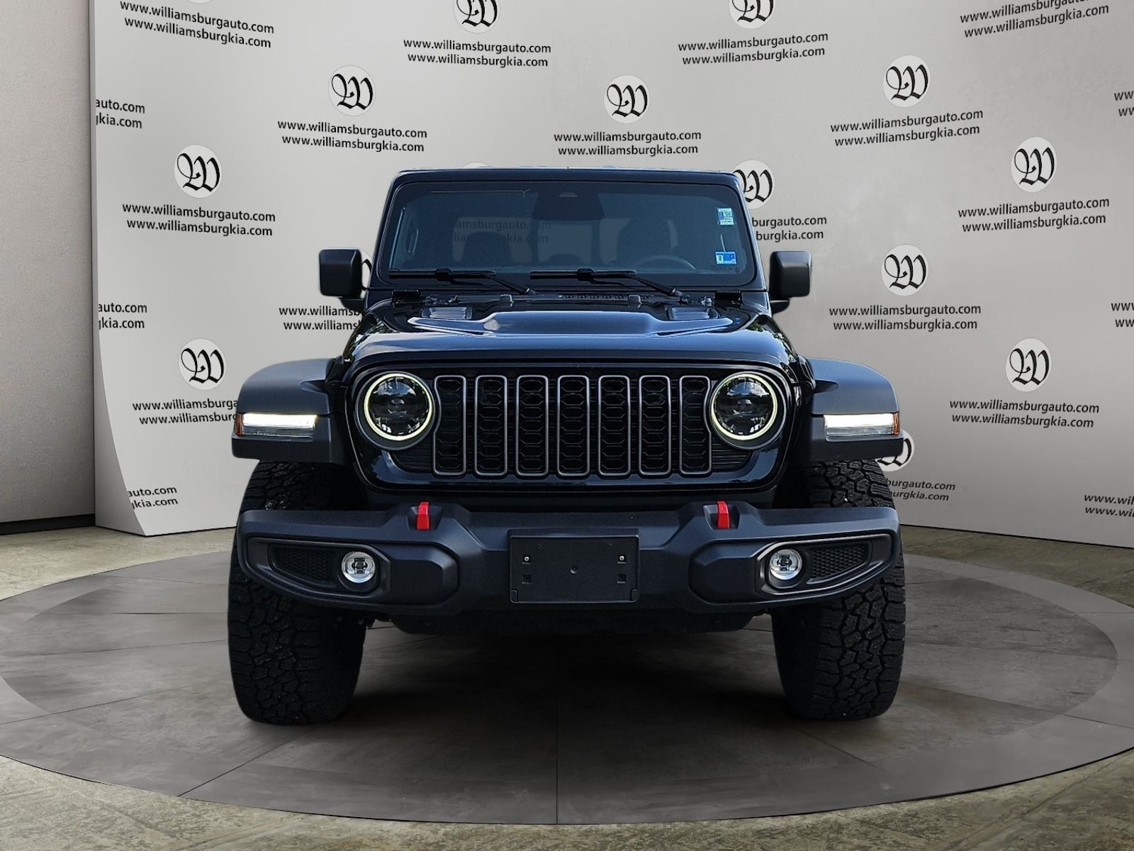 Used 2026 Jeep Gladiator Rubicon AWD/4WD image 8