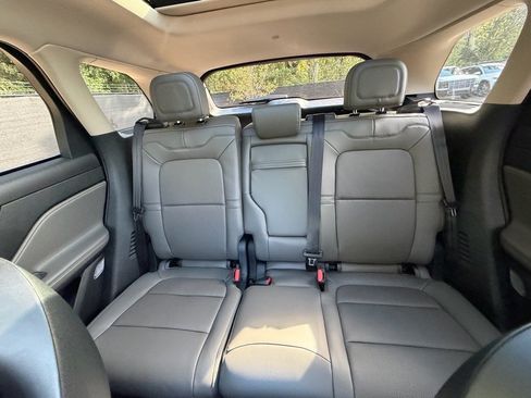 New 2026 Lincoln Corsair Reserve image 36