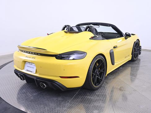 Certified 2025 Porsche 718 Boxster Spyder RS RWD image 7