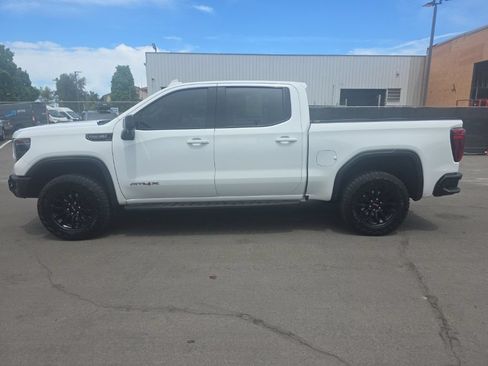 Used 2023 GMC Sierra 1500 AT4X AWD/4WD image 2