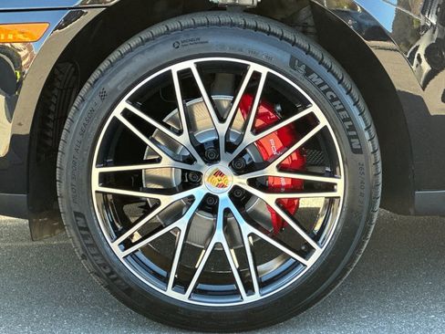 New 2026 Porsche Macan S image 44