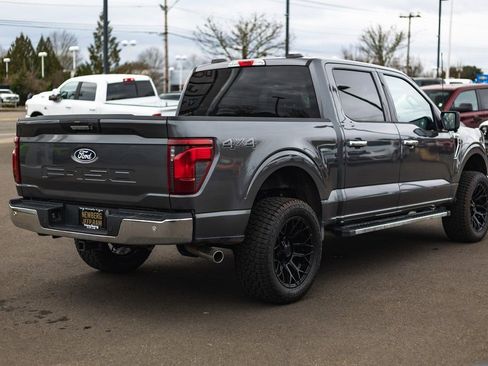 Used 2024 Ford F150 XLT image 7