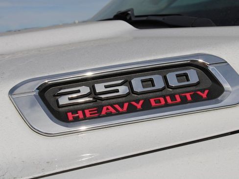 Used 2019 RAM 2500 Big Horn image 10