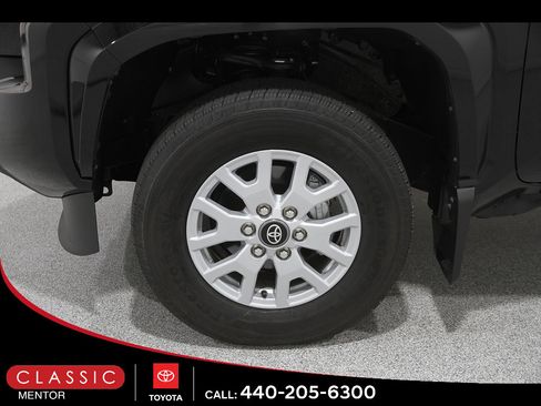 Used 2026 Toyota Tacoma SR5 AWD/4WD image 22