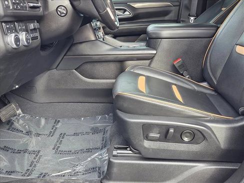 Used 2021 GMC Yukon XL AT4 w/ AT4 Premium Plus Package image 16