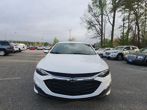 Used 2024 Chevrolet Malibu RS image 8