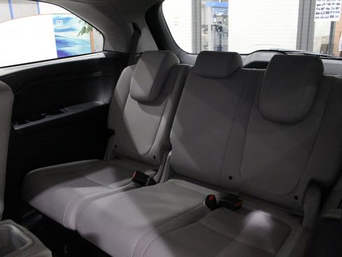 Used 2023 Honda Odyssey EX-L image 17