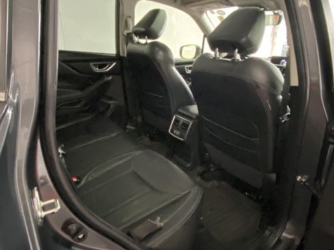 Used 2020 Subaru Forester Limited w/ Popular Package #3 image 12