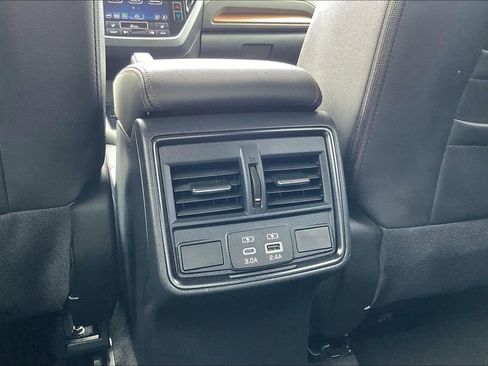 Certified 2025 Subaru Forester Sport AWD/4WD image 39
