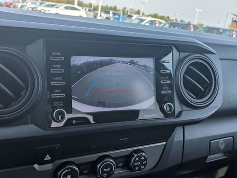 Used 2022 Toyota Tacoma SR w/ SR Convenience Package image 20