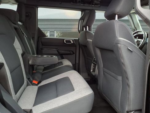 Used 2025 Ford Bronco Big Bend image 12