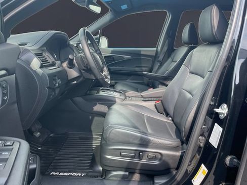 Certified 2023 Honda Passport EX-L image 9
