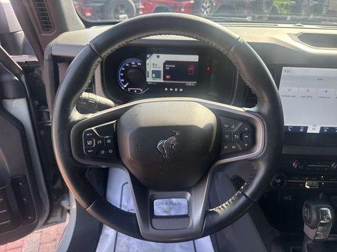 Used 2024 Ford Bronco Black Diamond AWD/4WD image 15