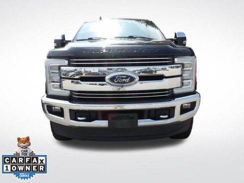 Used 2019 Ford F350 Lariat w/ Lariat Ultimate Package AWD/4WD image 4