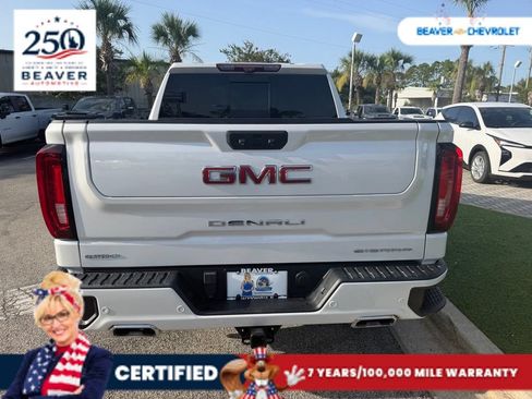 Used 2023 GMC Sierra 1500 Denali w/ Denali Reserve Package AWD/4WD image 5