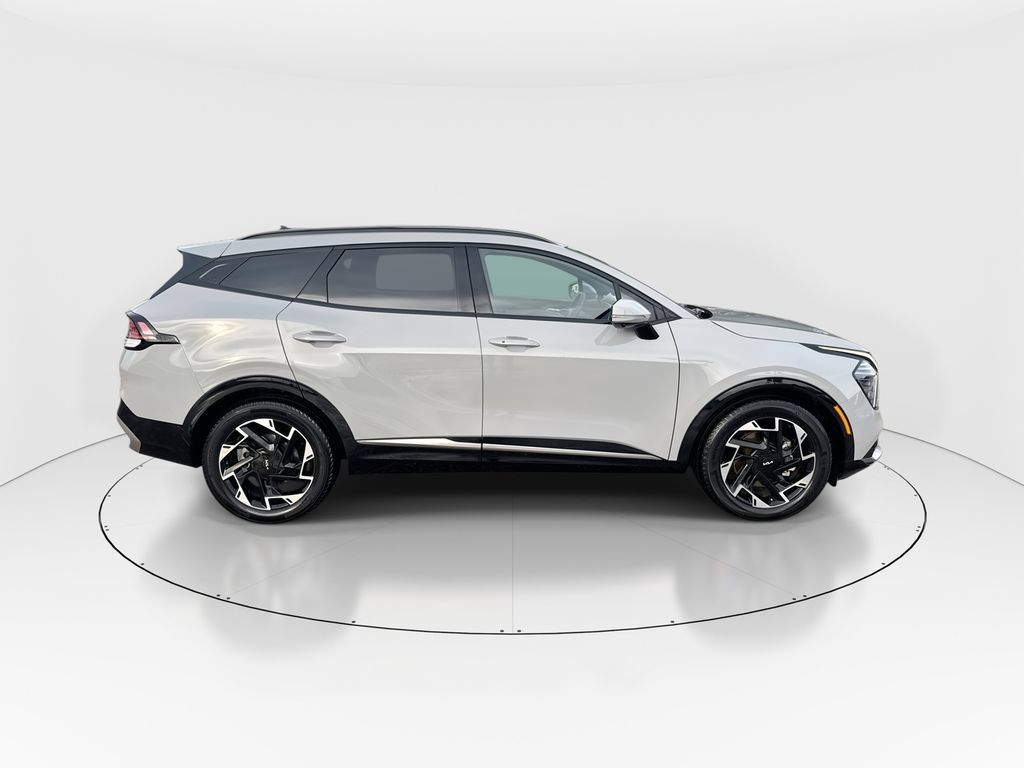 Used 2025 Kia Sportage SX FWD image 9
