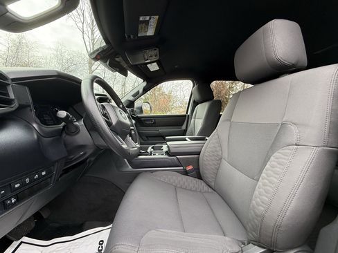 Used 2025 Toyota Tundra SR image 26