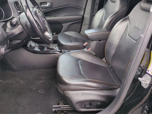 Used 2020 Jeep Compass Limited image 15