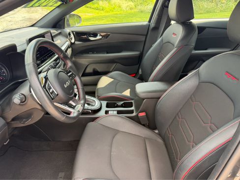 Used 2024 Kia Forte GT FWD image 13