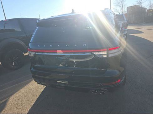 Used 2024 Lincoln Aviator Reserve w/ Jet Package image 8